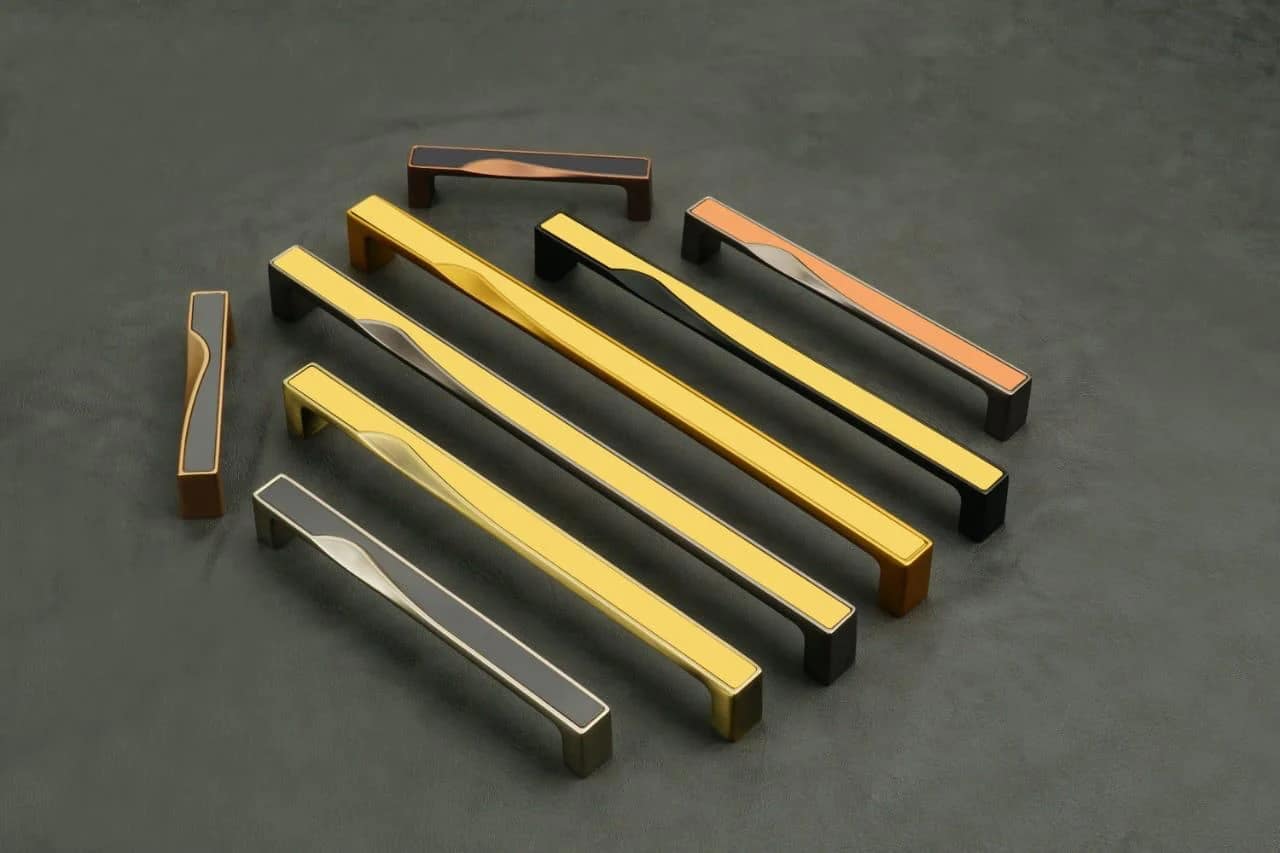 Handles H-034