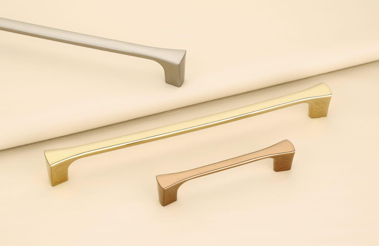 Handles H-035