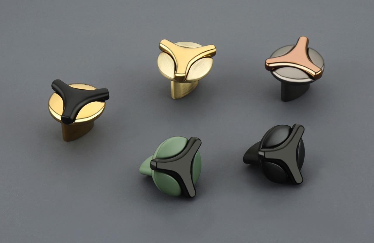 Knobs K-012