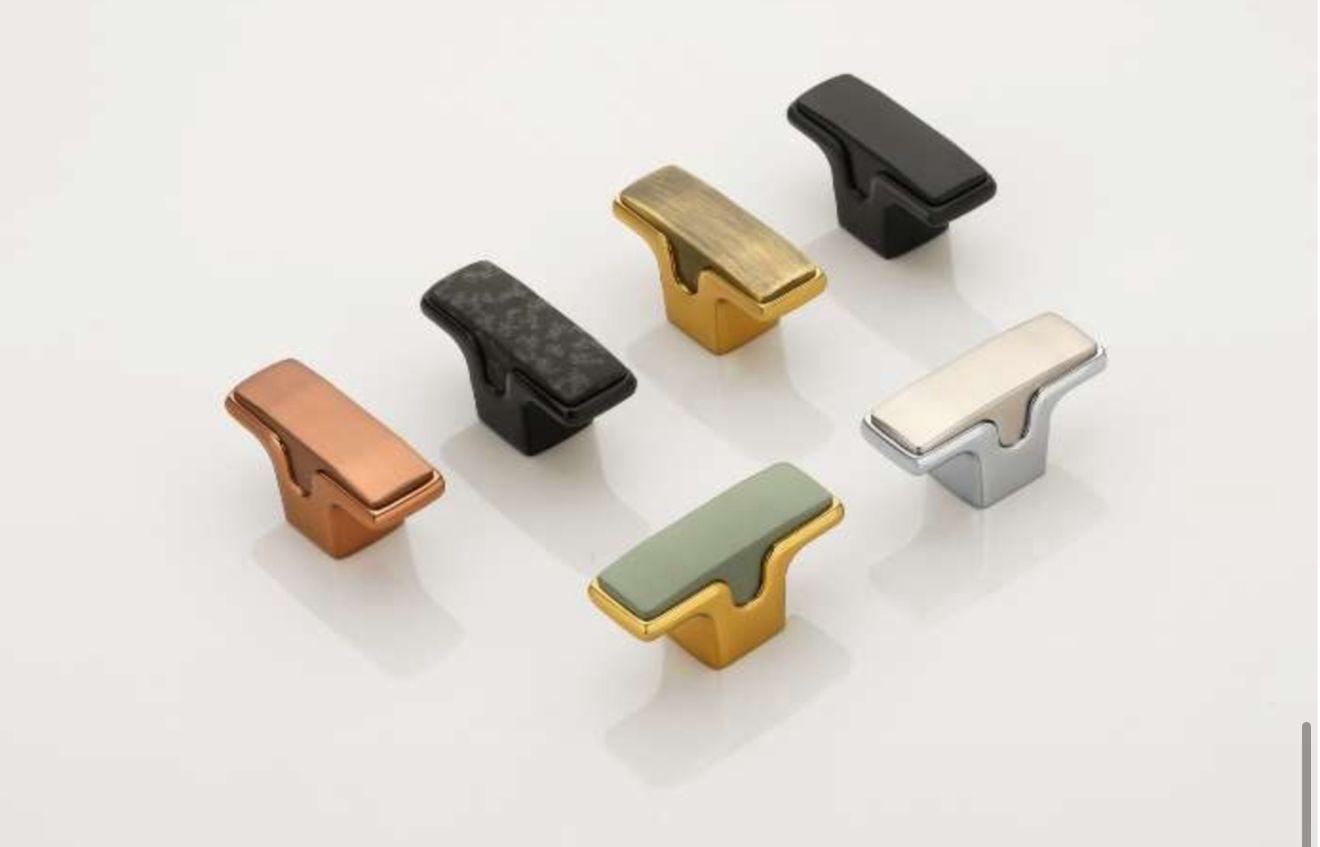 Knobs K-013